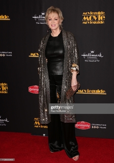 Jean Smart feet photo 5