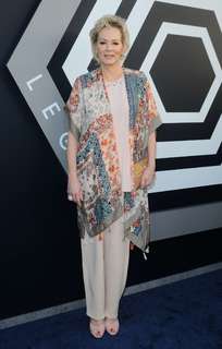 Jean Smart feet photo 1