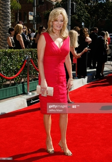 Jean Smart feet photo 16