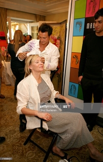 Jean Smart feet photo 12