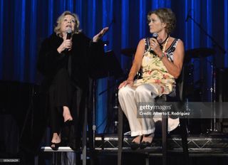 Jean Smart feet photo 18