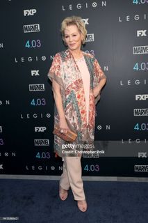 Jean Smart feet photo 10