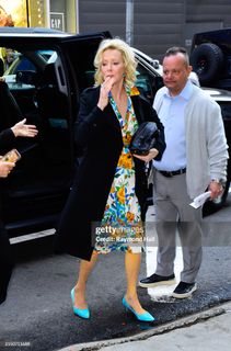 Jean Smart feet photo 6