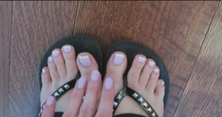 Jeana Smith feet photo thumbnail