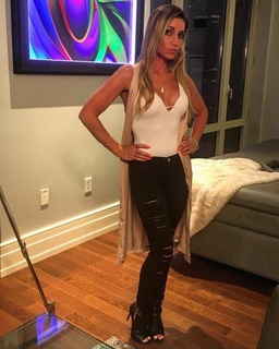 Jeana Smith feet photo thumbnail