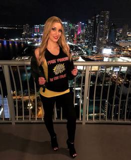 Jeana Smith feet photo thumbnail