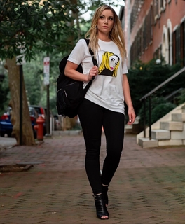Jeana Smith feet photo thumbnail