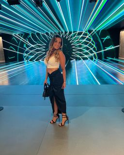 Jeana Smith feet photo thumbnail