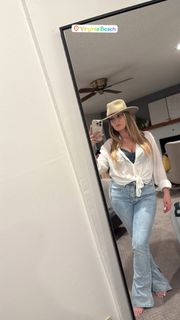 Jeana Smith feet photo thumbnail
