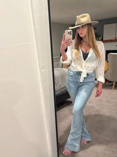 Jeana Smith feet photo thumbnail