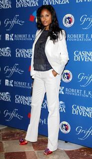 Jeanene Fox feet photo 7