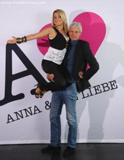 Jeanette Biedermann feet photo thumbnail