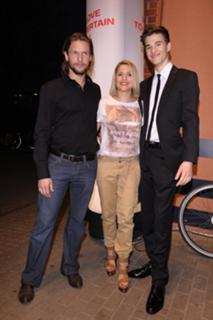 Jeanette Biedermann feet photo thumbnail