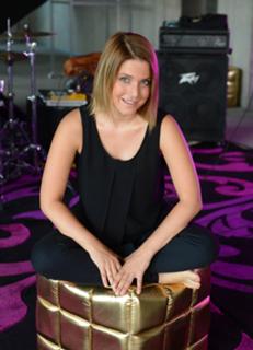 Jeanette Biedermann feet photo thumbnail