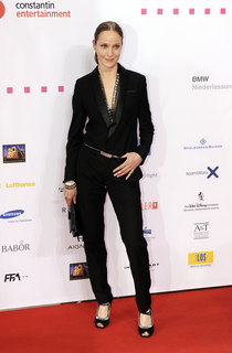 Jeanette Hain feet photo 2