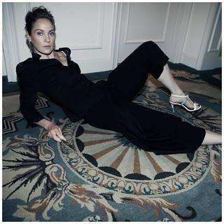 Jeanette Hain feet photo 3
