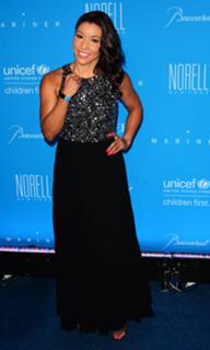Jeanette Jenkins feet photo 9