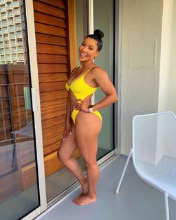 Jeanette Jenkins feet photo 14