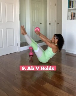 Jeanette Jenkins feet photo 9