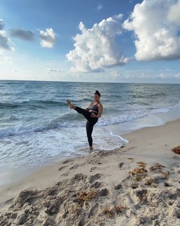 Jeanette Jenkins feet photo 6