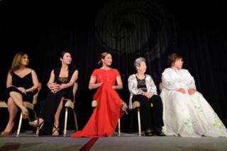 Jeanette Lee feet photo 12
