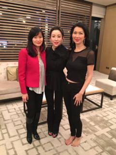 Jeanette Lee feet photo 4