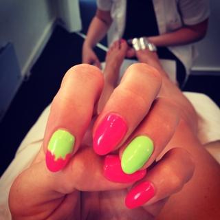 Jeanette Ottesen feet photo 3