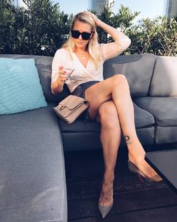 Jeanette Ottesen feet photo 14