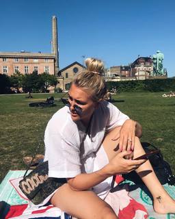 Jeanette Ottesen feet photo 11