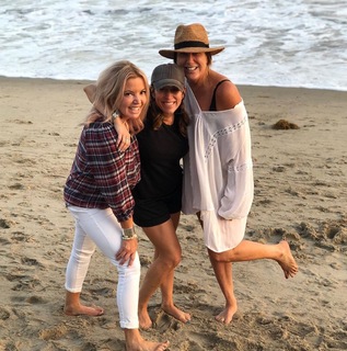 Jeanie Buss feet photo 20