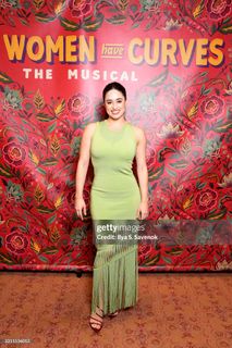 Jeanine Mason feet photo 7
