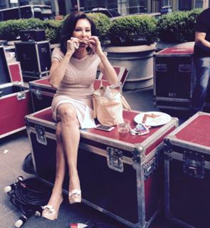 Jeanine Pirro feet photo thumbnail