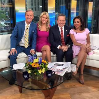 Jeanine Pirro feet photo thumbnail