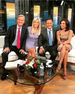 Jeanine Pirro feet photo thumbnail
