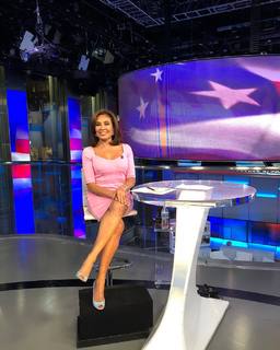 Jeanine Pirro feet photo thumbnail