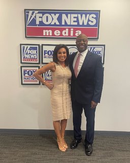 Jeanine Pirro feet photo thumbnail