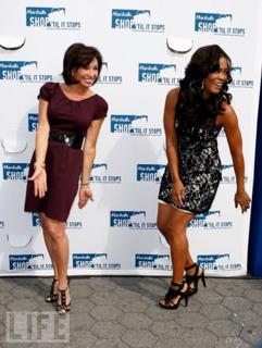 Jeanine Pirro feet photo thumbnail