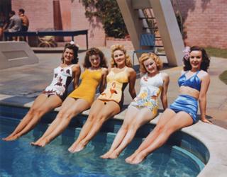 Jeanne Crain feet photo 18