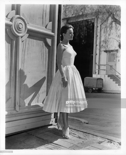 Jeanne Crain feet photo 13