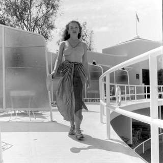 Jeanne Crain feet photo 14