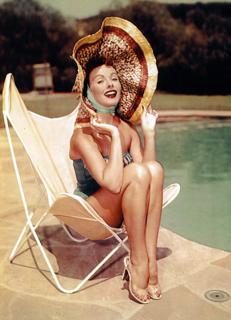Jeanne Crain feet photo 12