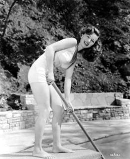 Jeanne Crain feet photo 5