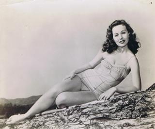 Jeanne Crain feet photo 2