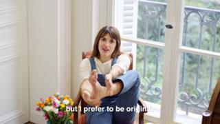 Jeanne Damas feet photo 9