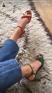 Jeanne Damas feet photo 7