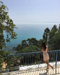 Jeanne Damas feet photo 6