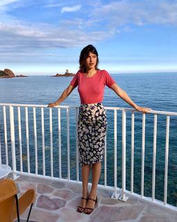 Jeanne Damas feet photo 1