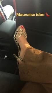 Jeanne Damas feet photo 16