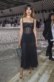 Jeanne Damas feet photo 14