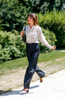 Jeanne Damas feet photo 11